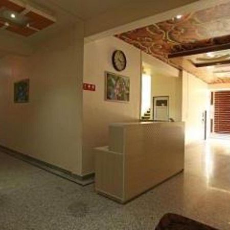 Anamsa Residency Otel Vrindāvan Dış mekan fotoğraf