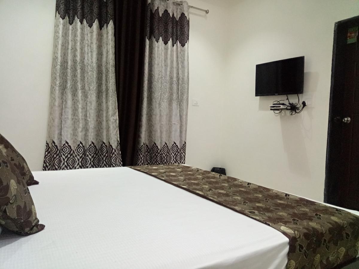 Anamsa Residency Otel Vrindāvan Dış mekan fotoğraf